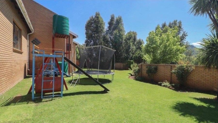 4 Bedroom Property for Sale in Ficksburg Free State